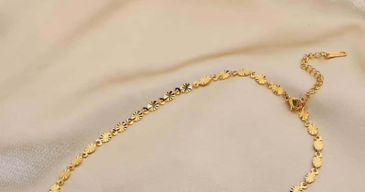 Quelle chaîne en or choisir : guide des mailles, longueurs et épaisseurs